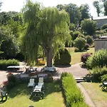 Hotel Logis Restaurant De La Poste 3*