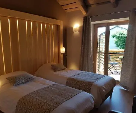 Logis Restaurant De La Poste 3* 탕스