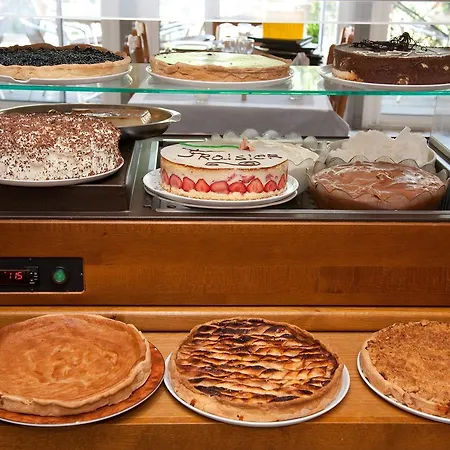 Logis Restaurant De La Poste 탕스