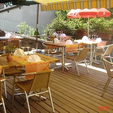 Logis Restaurant De La Poste 호텔