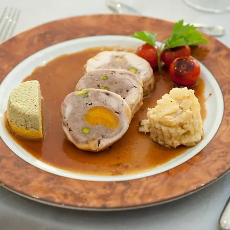 호텔 Logis Restaurant De La Poste 3*