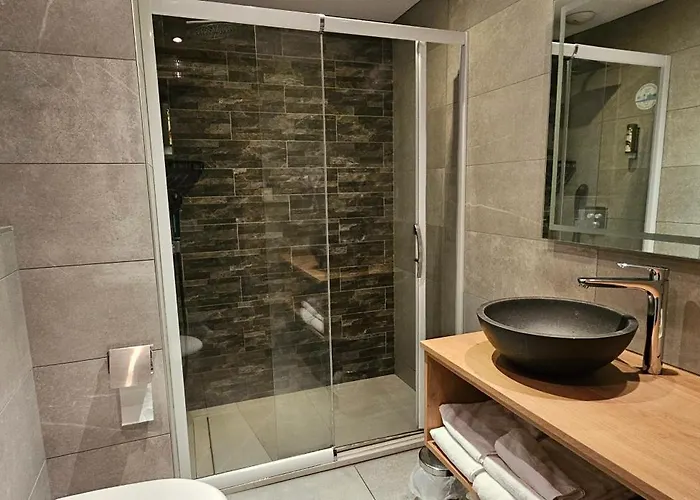 Logis Restaurant De La Poste Hotel