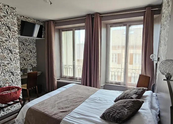 Hotel Logis Restaurant De La Poste Tence