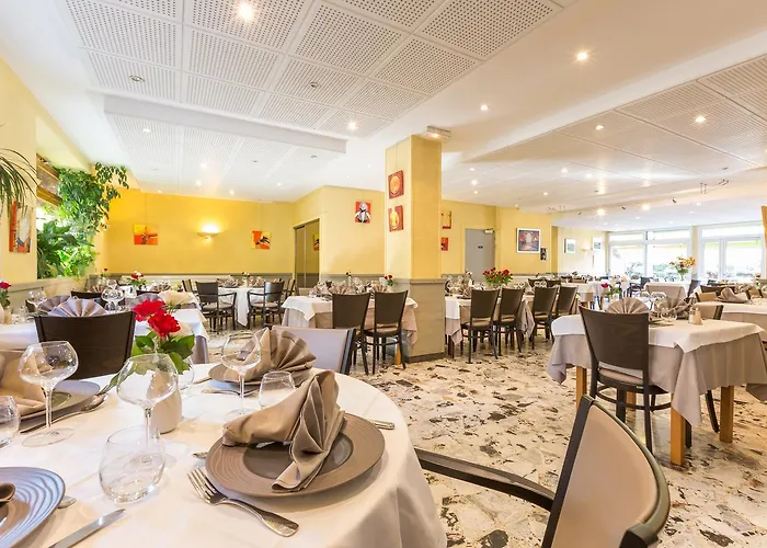 Hotel Logis Restaurant De La Poste