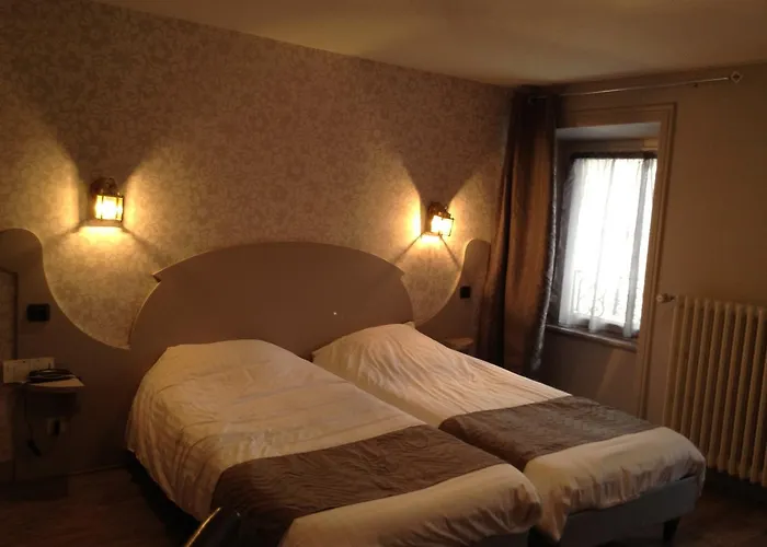 Logis Restaurant De La Poste Tence