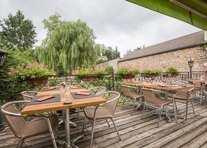 Logis Restaurant De La Poste Hotel Tence