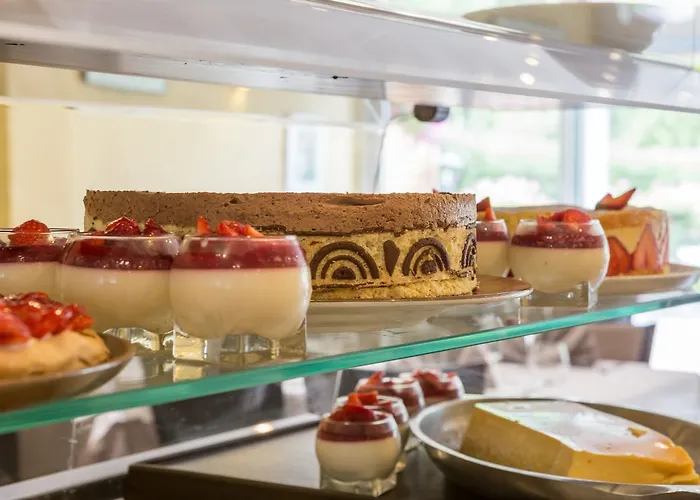 Hotel Logis Restaurant De La Poste Tence