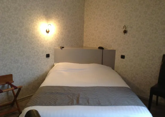 Logis Restaurant De La Poste Hotel