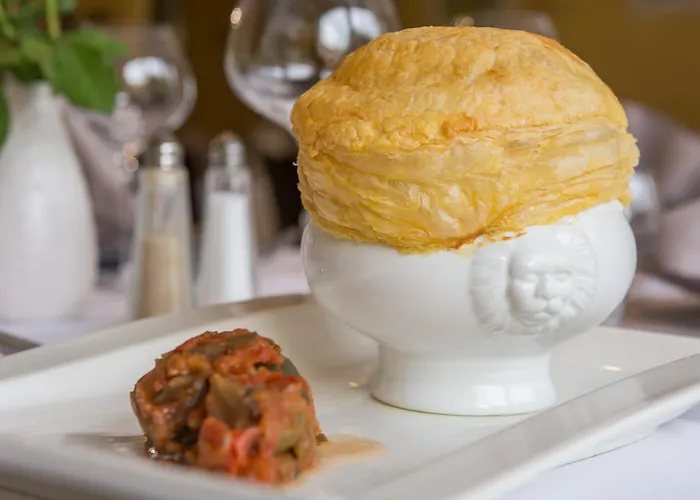 Hotel Logis Restaurant De La Poste Tence