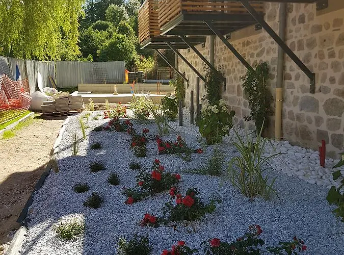 Logis Restaurant De La Poste Hotel Tence