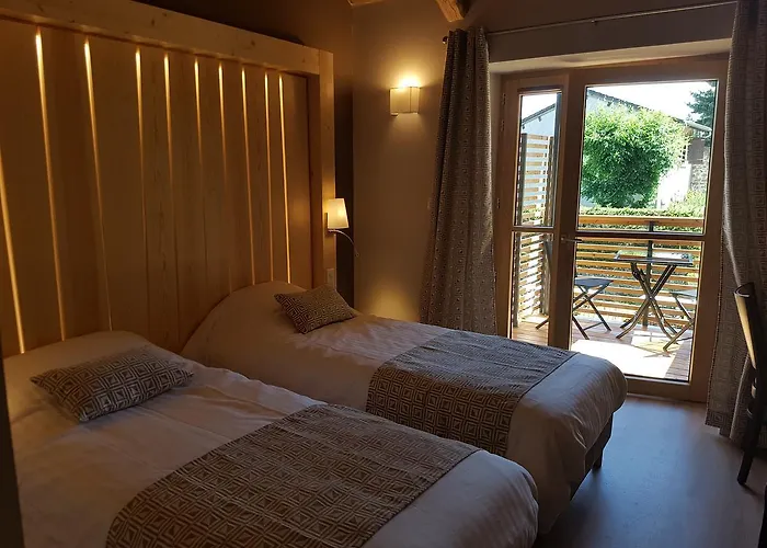 Logis Restaurant De La Poste Hotel