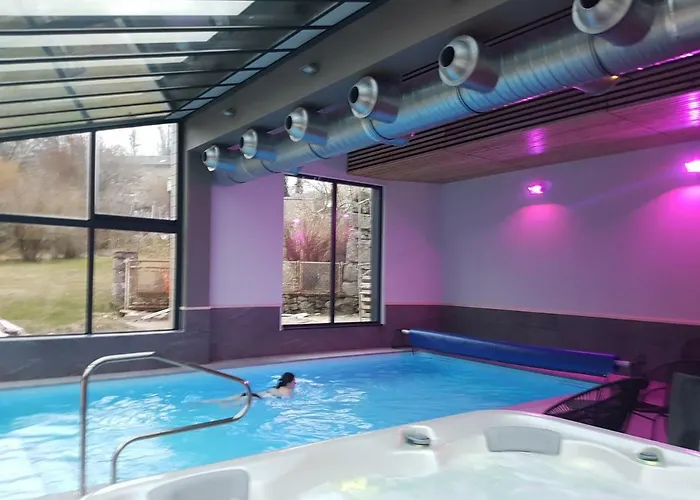 Logis Restaurant De La Poste Hotel