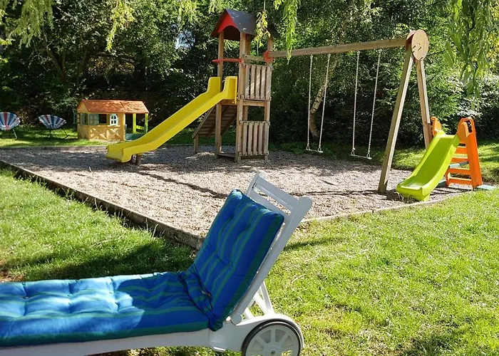 Hotel Logis Restaurant De La Poste 3*